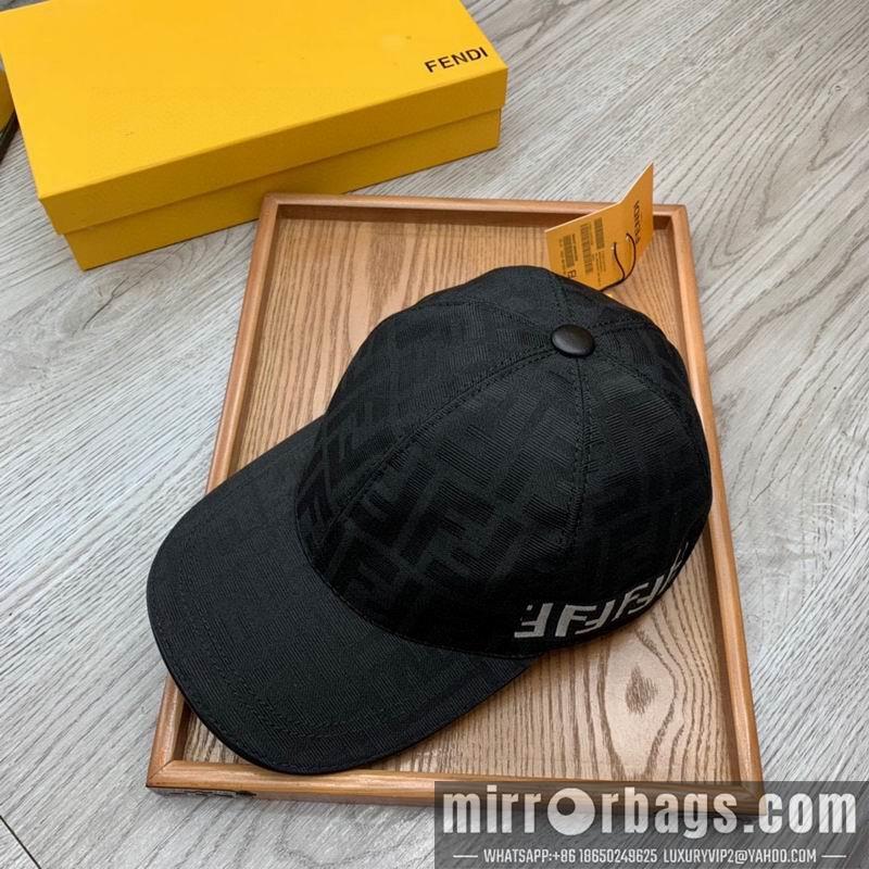 Fendi Hat dx101