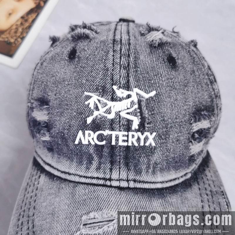 Arcteryx Hat dx03