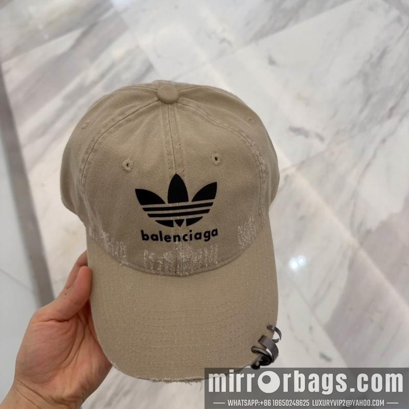 Balenciaga Hat dx78