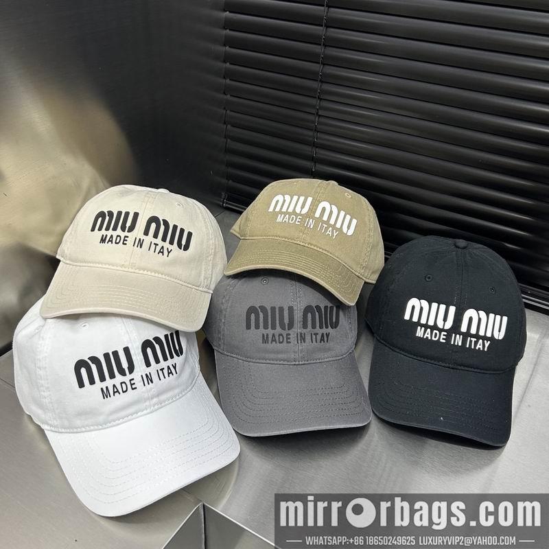 Miumiu Hat dx08