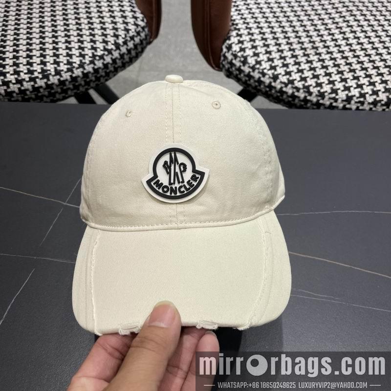 Moncler Hat 041402