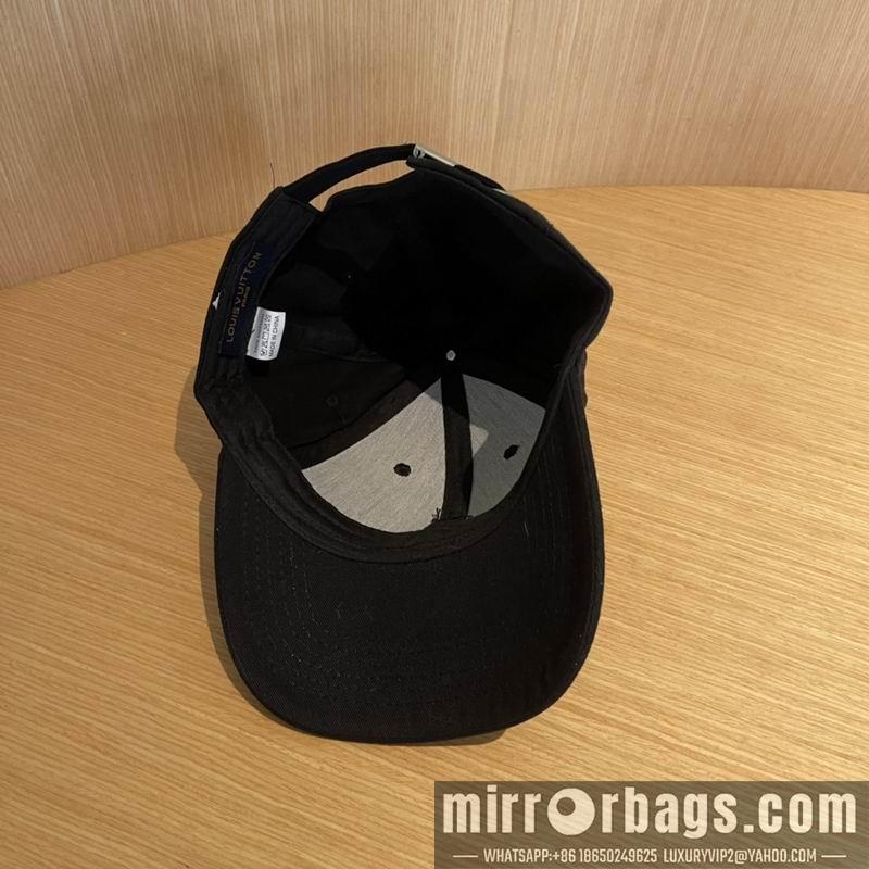 LV Hat 121407