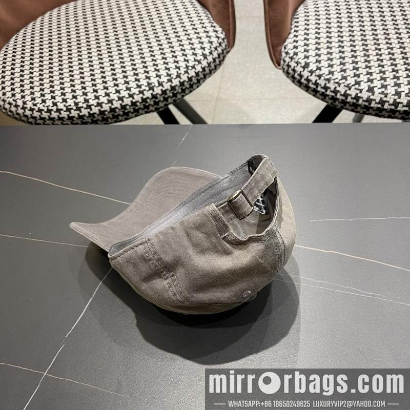 Prada Hat 040203