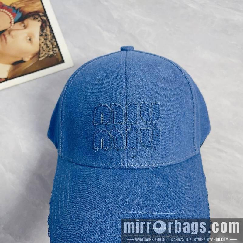 Miumiu Hat dx38
