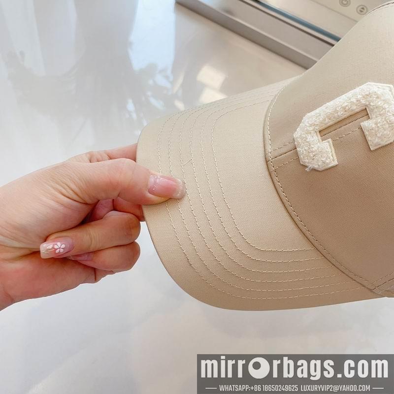 Celine Hat dx44