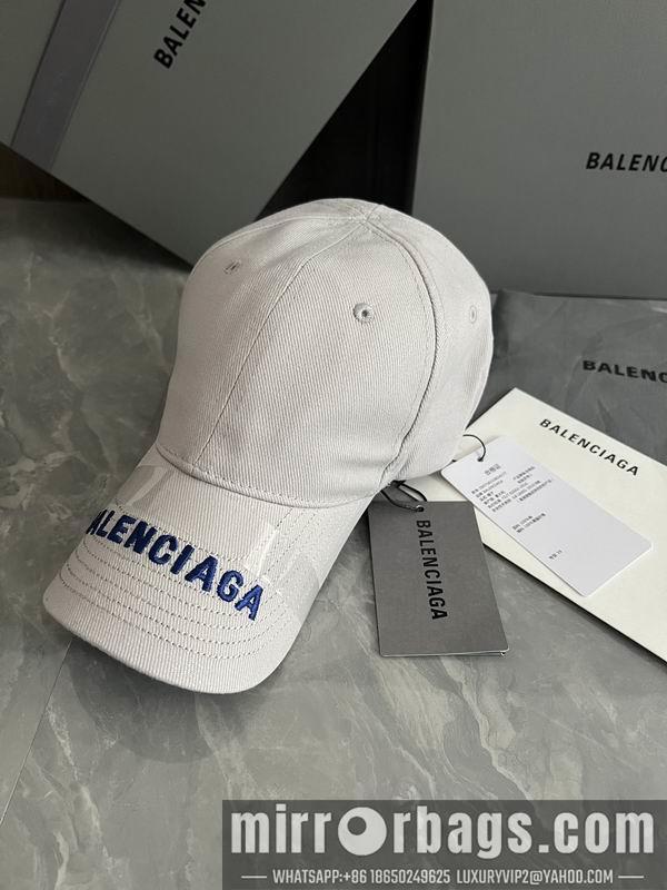 Balenciaga Hat dx41