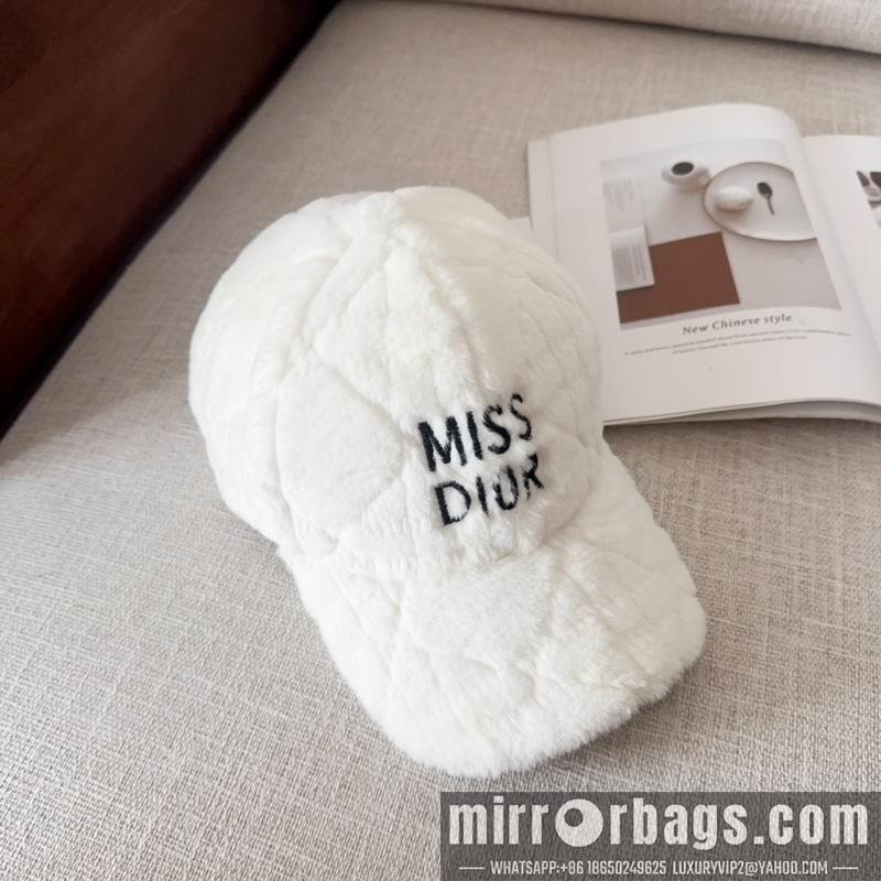 Dior Hat dx75