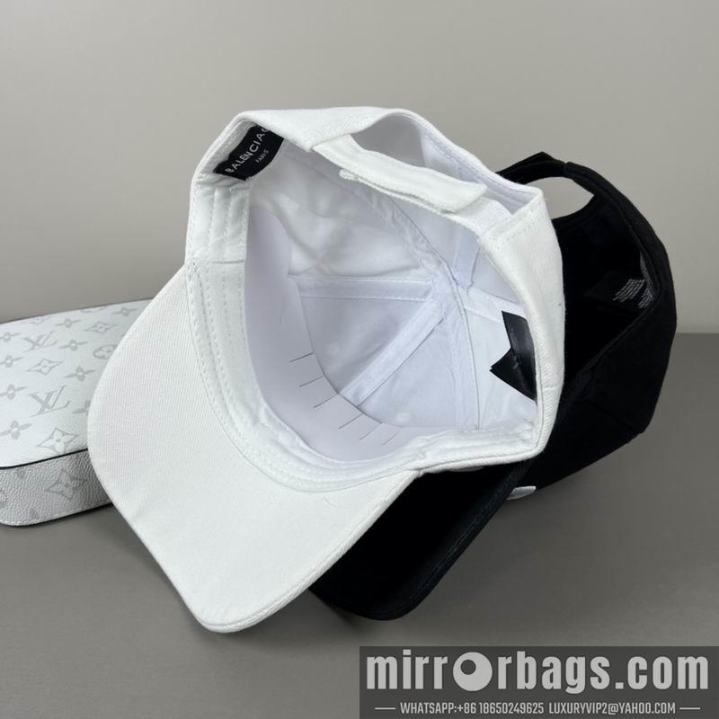 Balenciaga Hat dx06