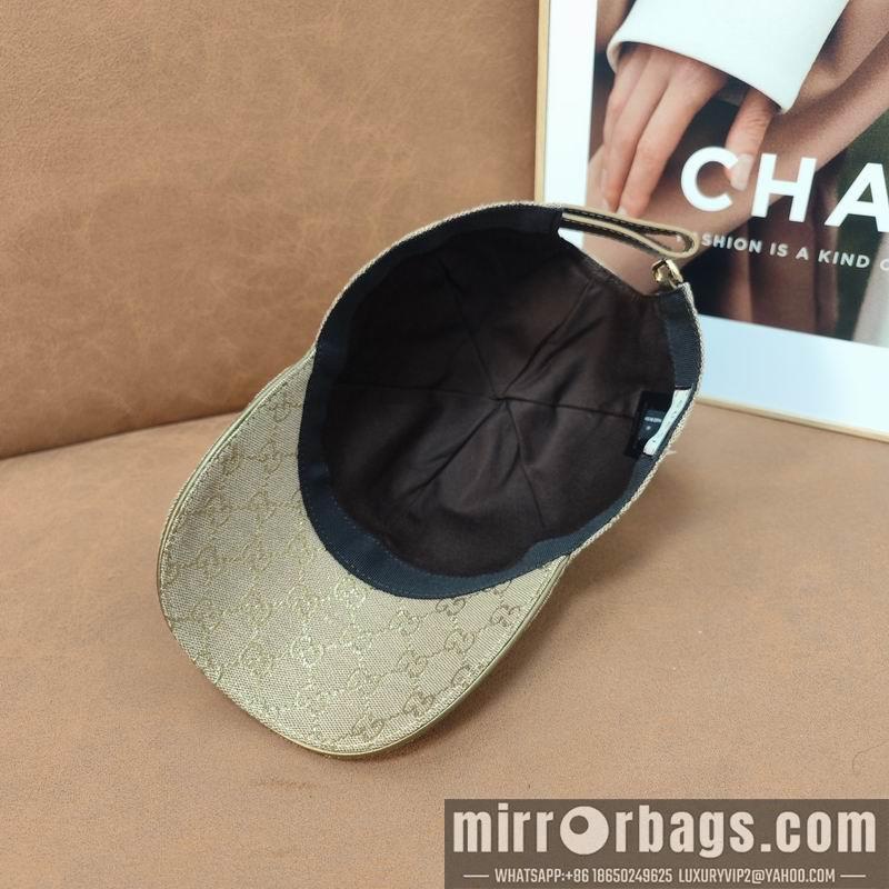 Gucci Hat dx111