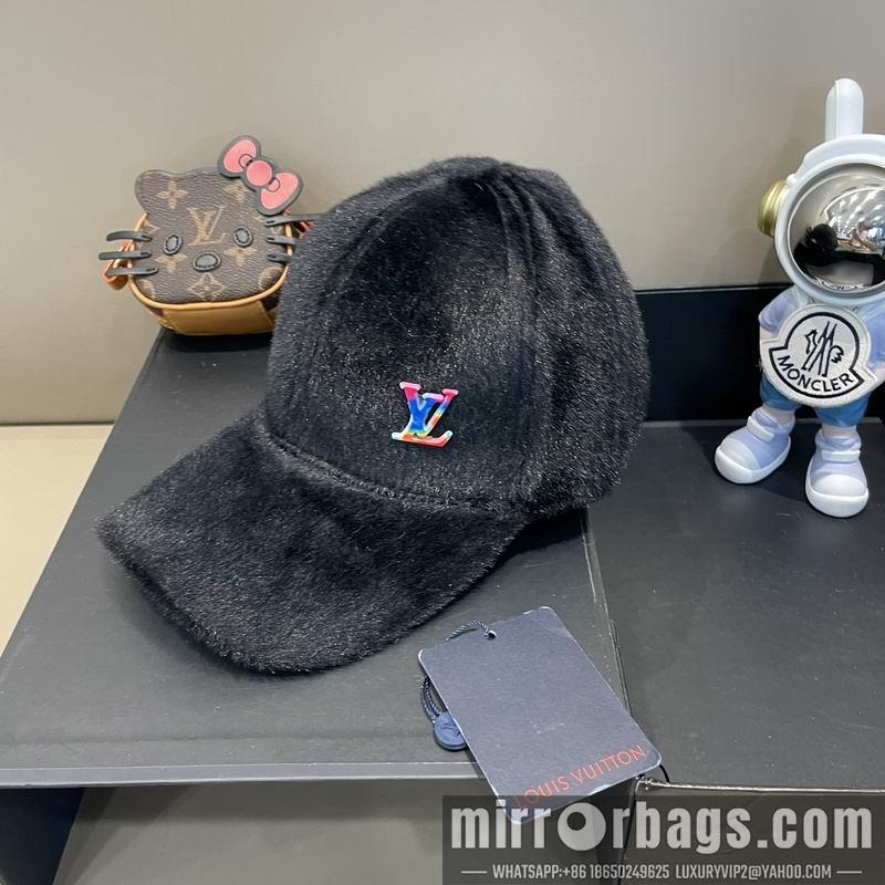 LV Hat 081002