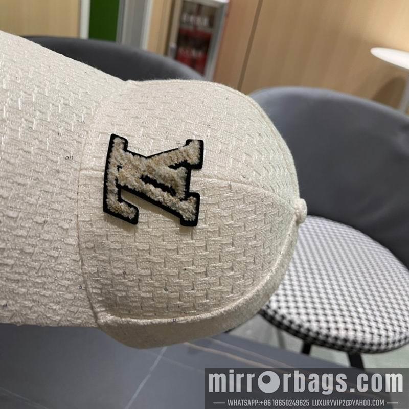 LV Hat 010901