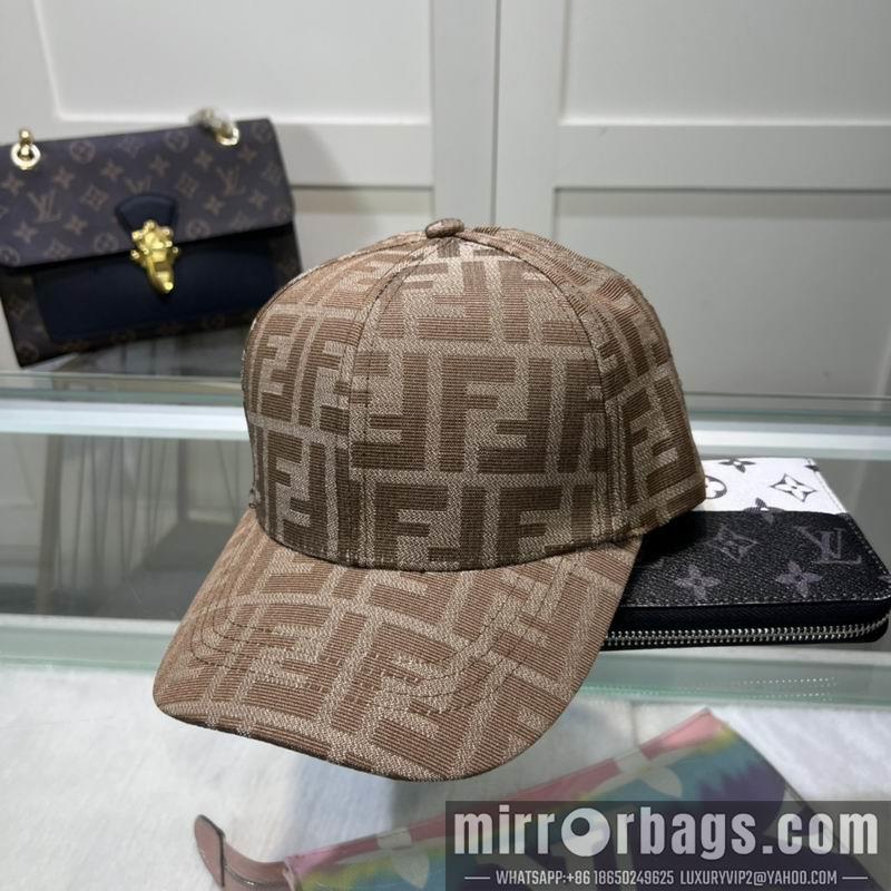 Fendi Hat dx63