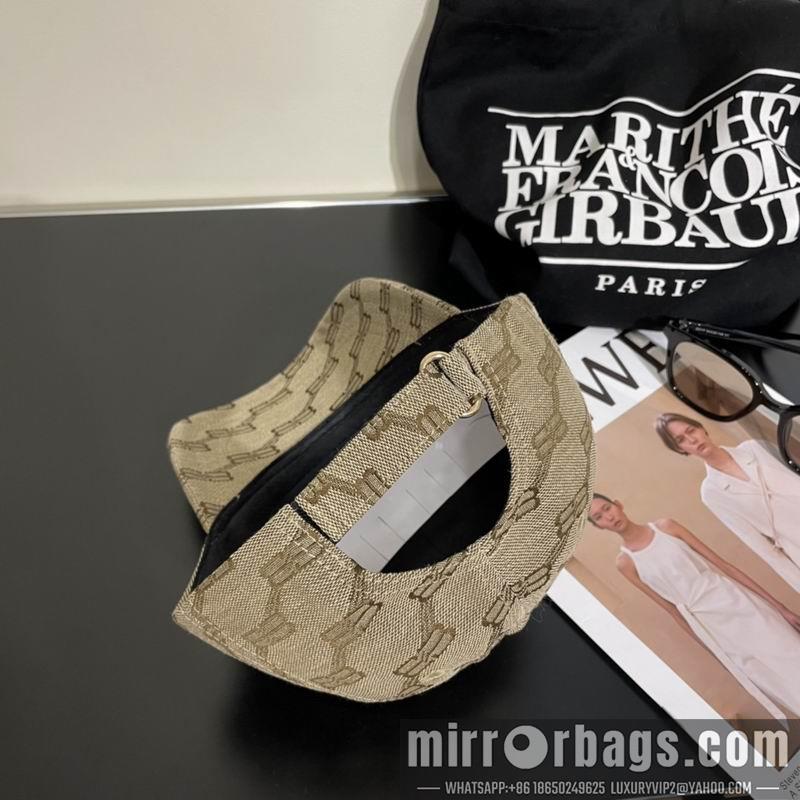 Balenciaga Hat dx23