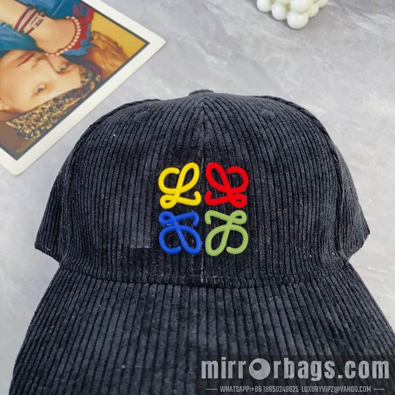 Loewe Hat dx15