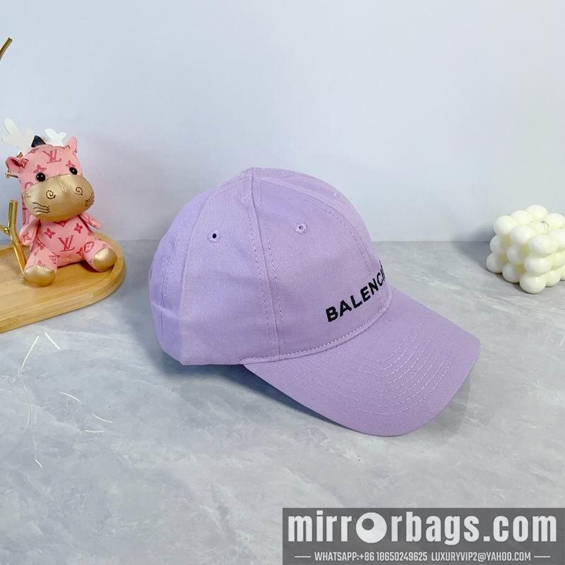 Balenciaga Hat dx80