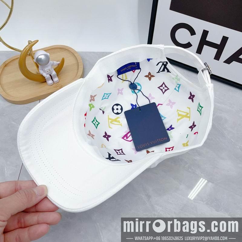 LV Hat dx43