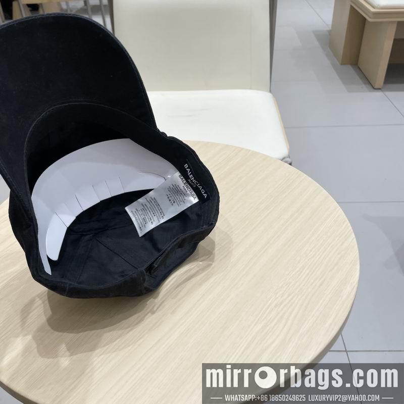 Balenciaga Hat 041403