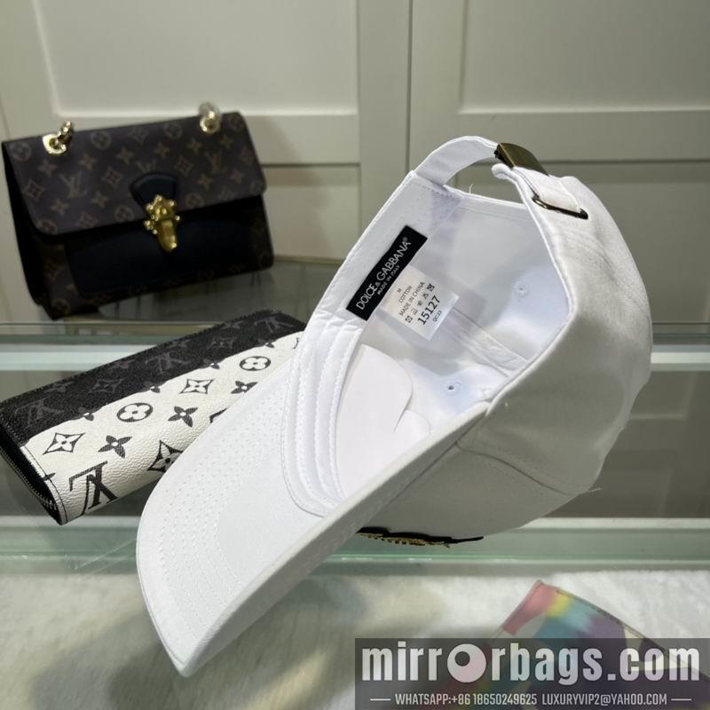 DG Hat 050702