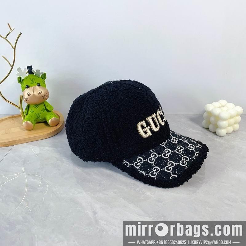 Gucci Hat dx140