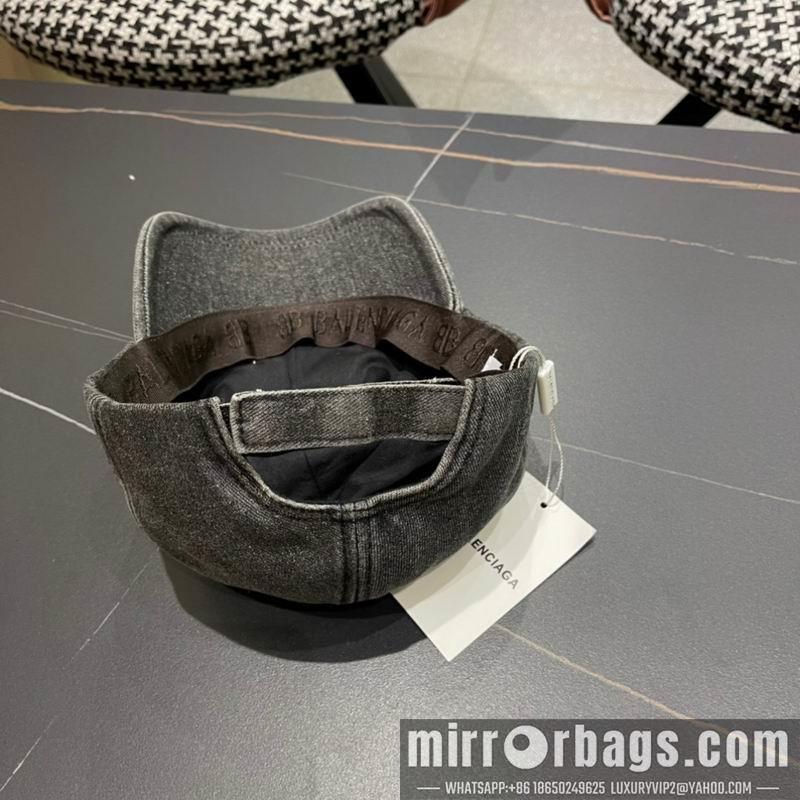 Balenciaga Hat 010202