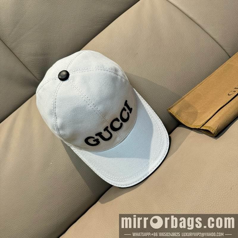 Gucci Hat dx17