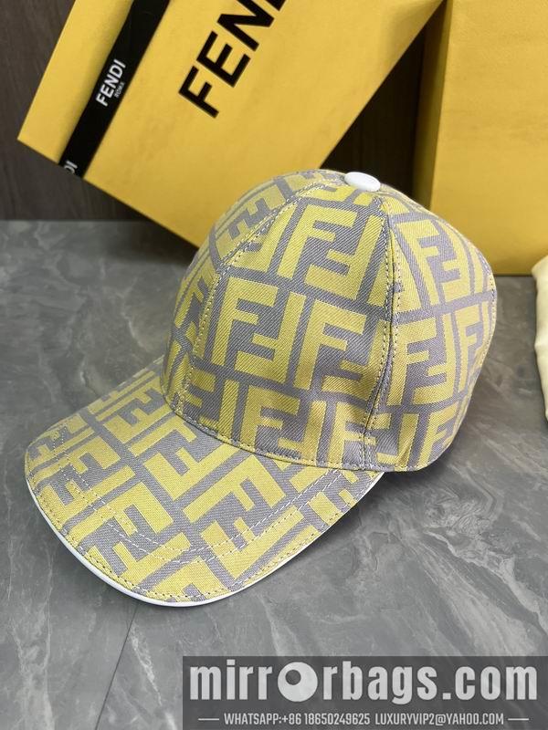 Fendi Hat dx53