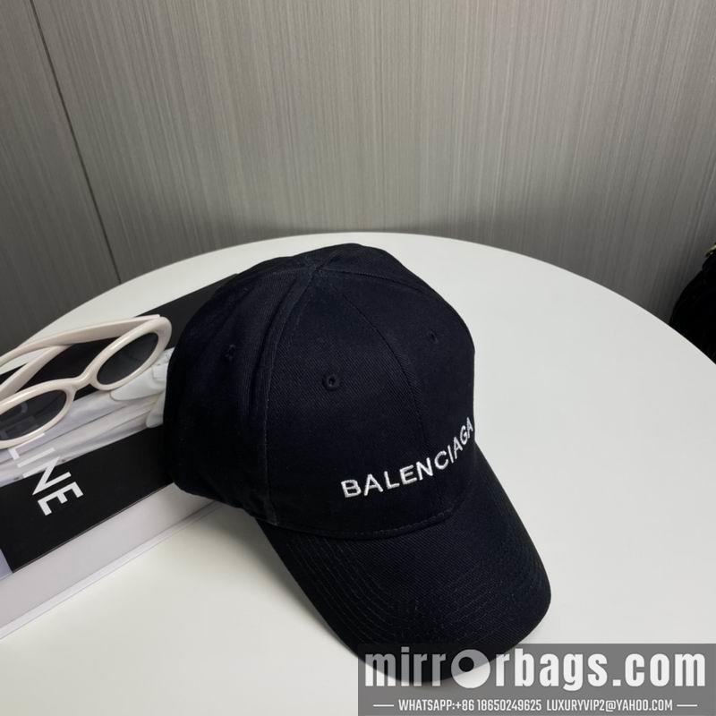 Balenciaga Hat dx85