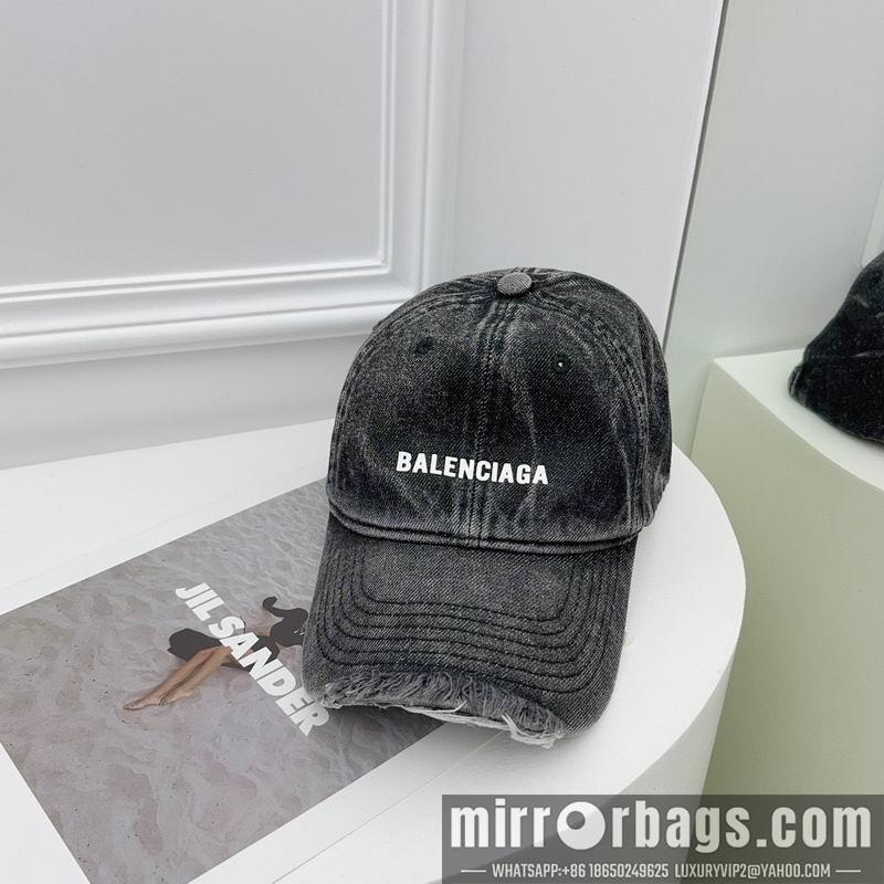 Balenciaga Hat 081003