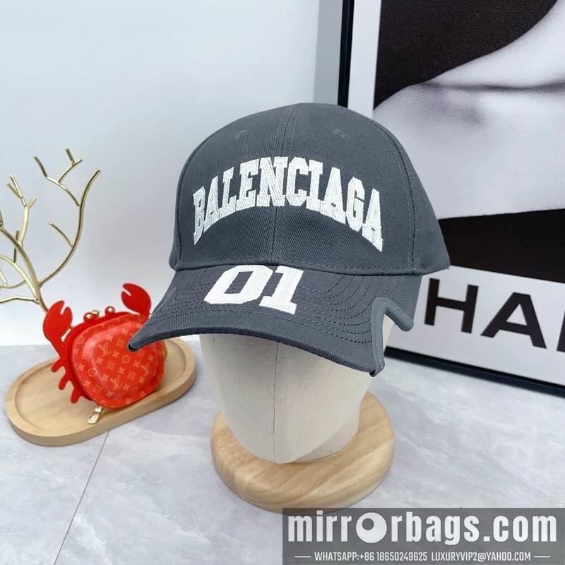 Balenciaga Hat dx124