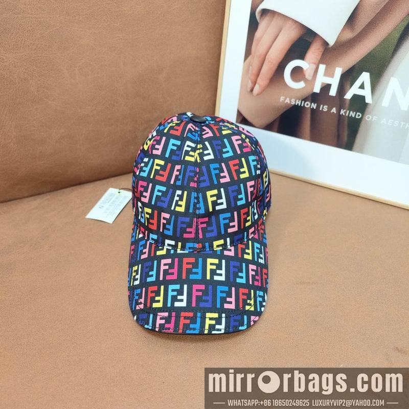 Fendi Hat dx40