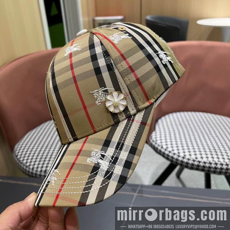 Burberry Hat 072801