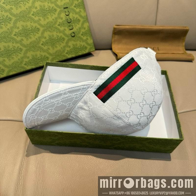 Gucci Hat dx30