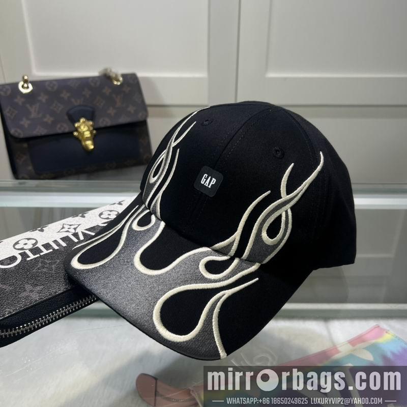Balenciaga Hat dx111