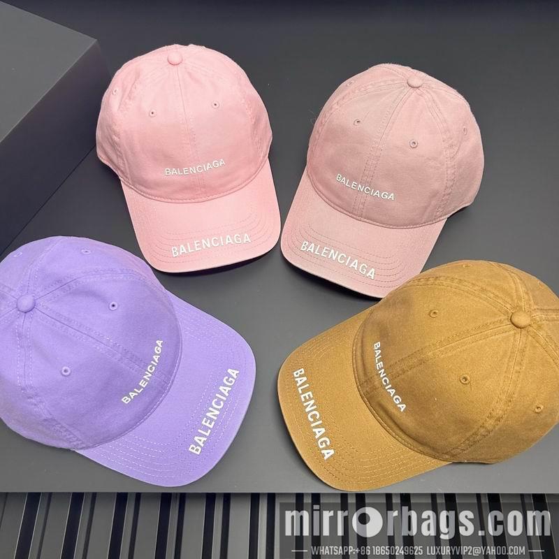 Balenciaga Hat dx16