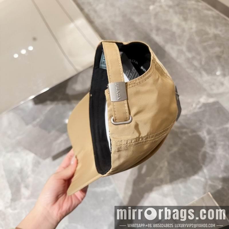 Prada Hat dx39