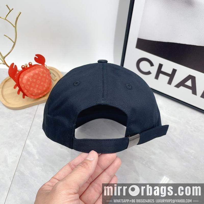 Burberry Hat dx04