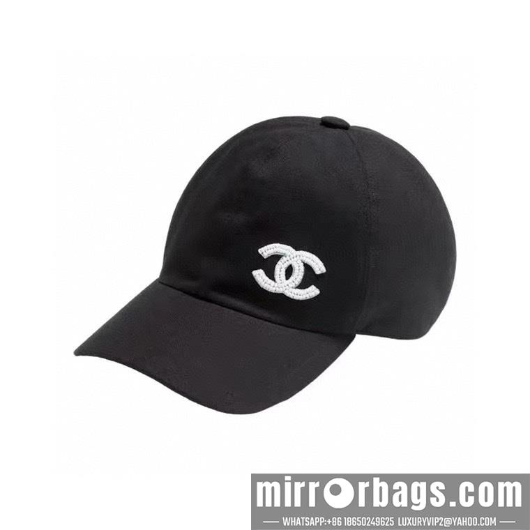 Chanel Hat dx30
