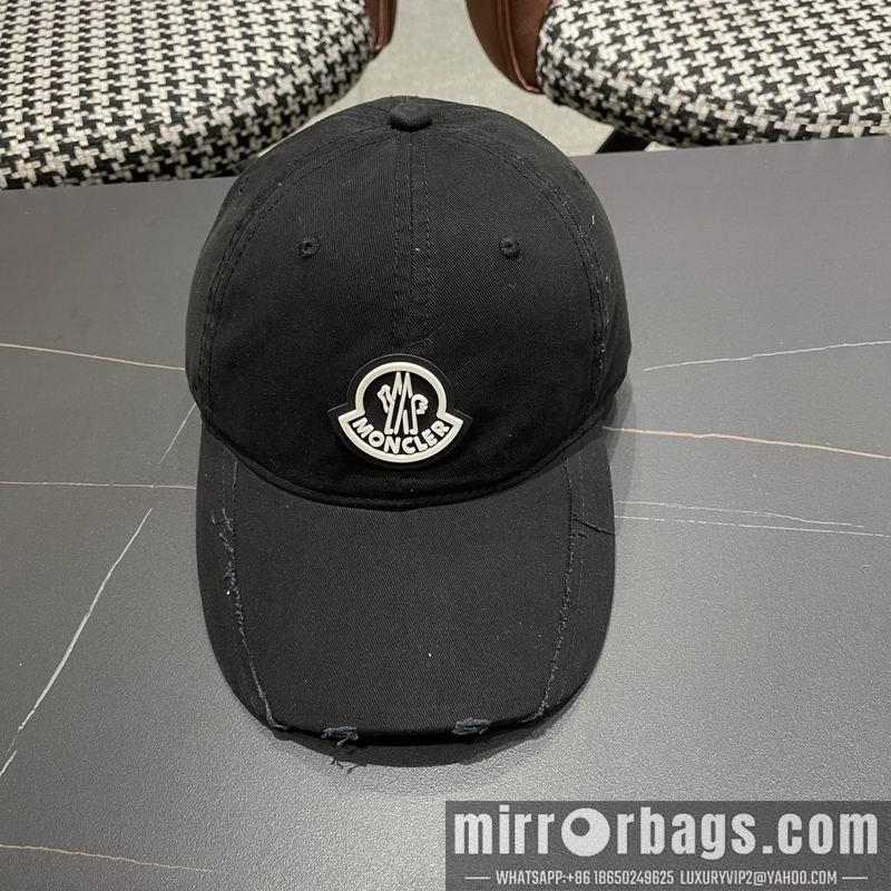 Moncler Hat 041402