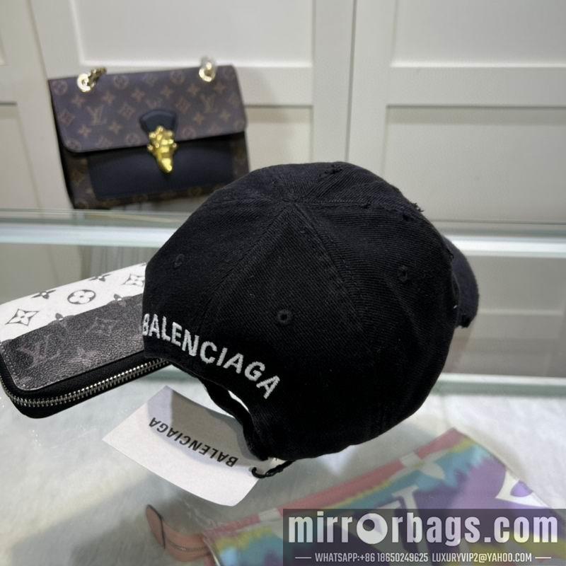 Balenciaga Hat dx63