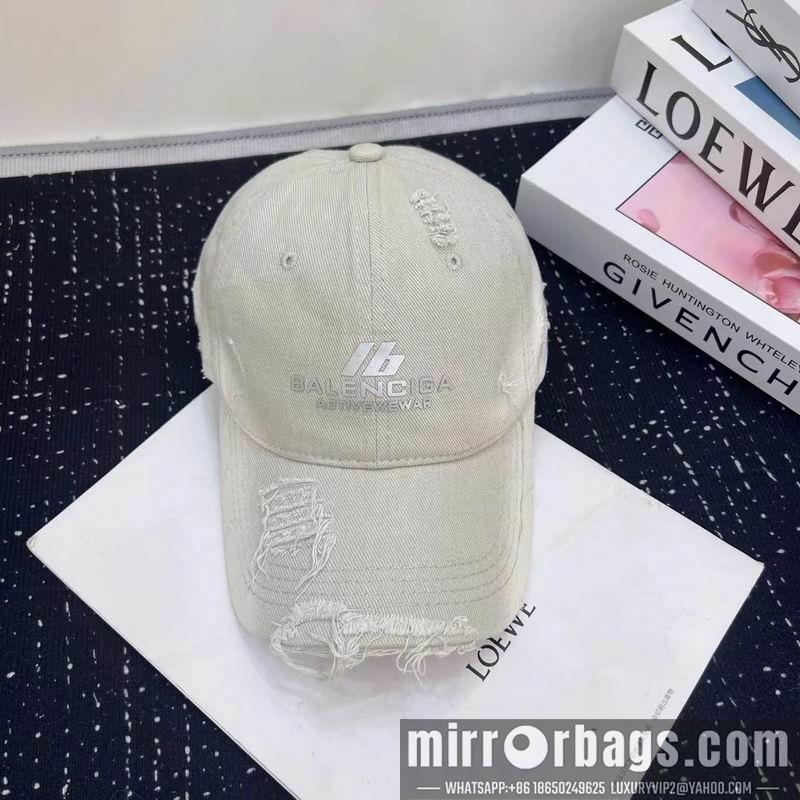 Balenciaga Hat dx91