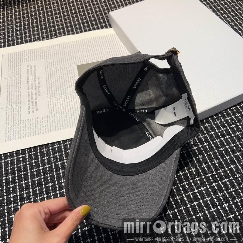 Celine Hat dx18