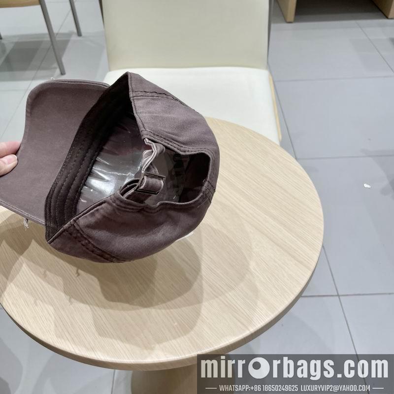 Prada Hat 021002
