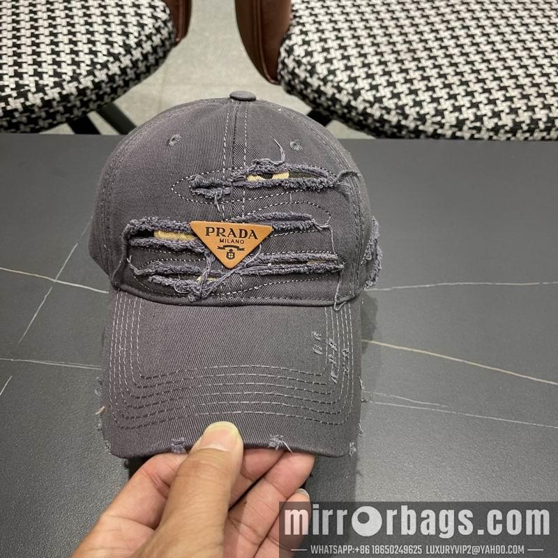 Prada Hat 041402