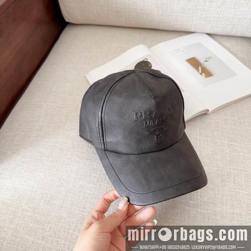 Prada Hat dx54