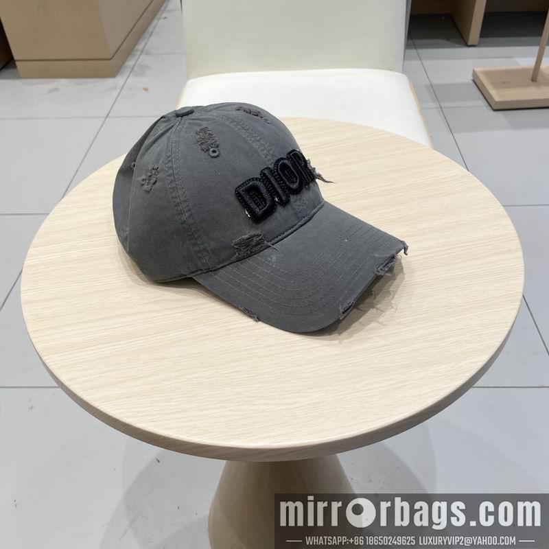 Dior Hat 040201