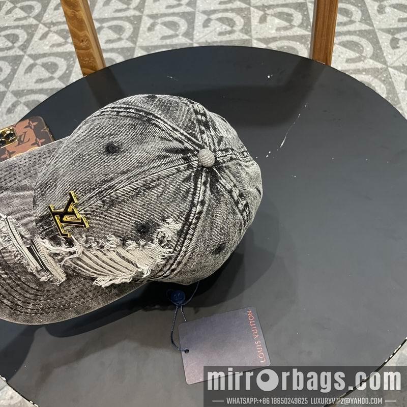 LV Hat 050708