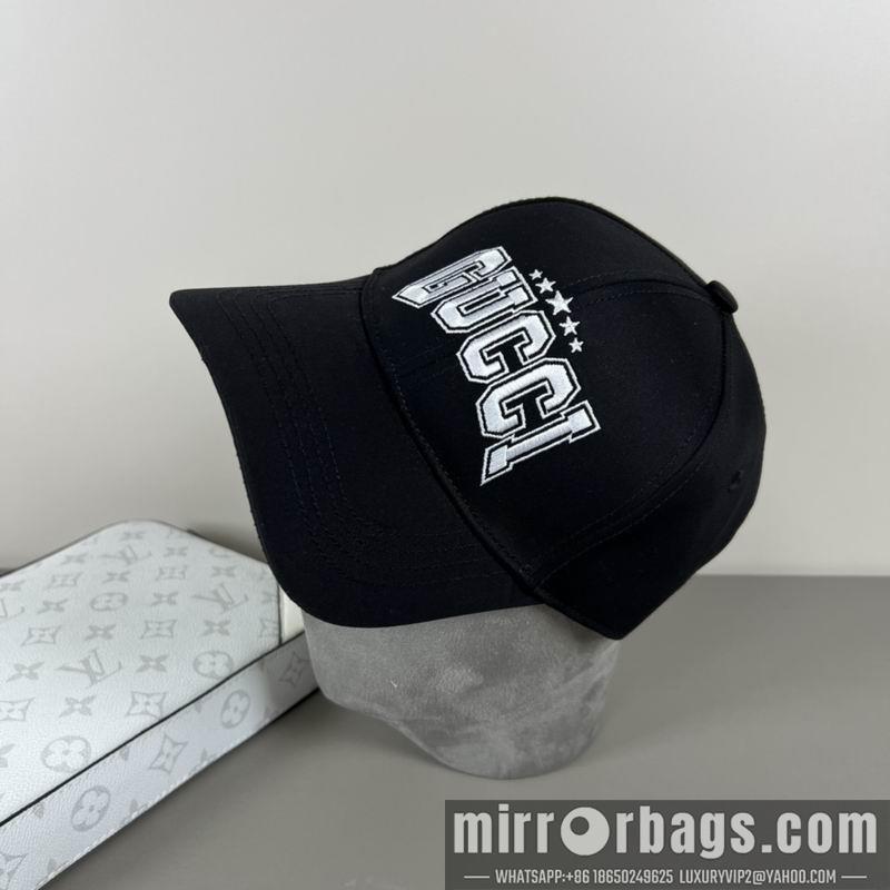 Gucci Hat dx21