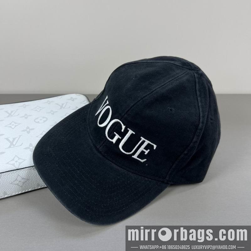 Balenciaga Hat 021001