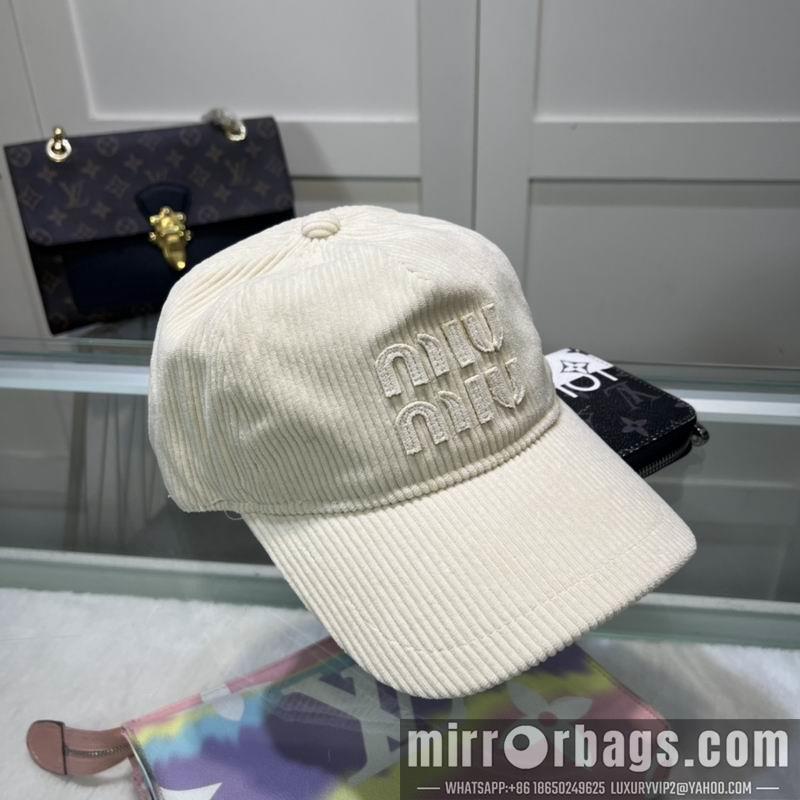Miumiu Hat dx87