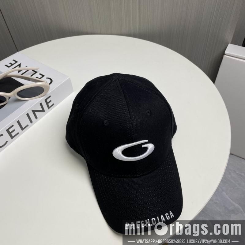 Balenciaga Hat dx121